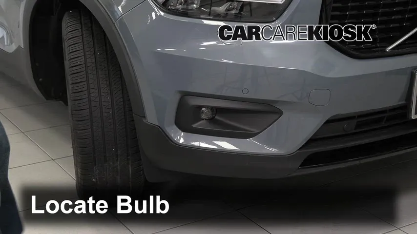 2021 Volvo XC40 T5 R-Design 2.0L 4 Cyl. Turbo Éclairage Feu antibrouillard (remplacer l'ampoule)